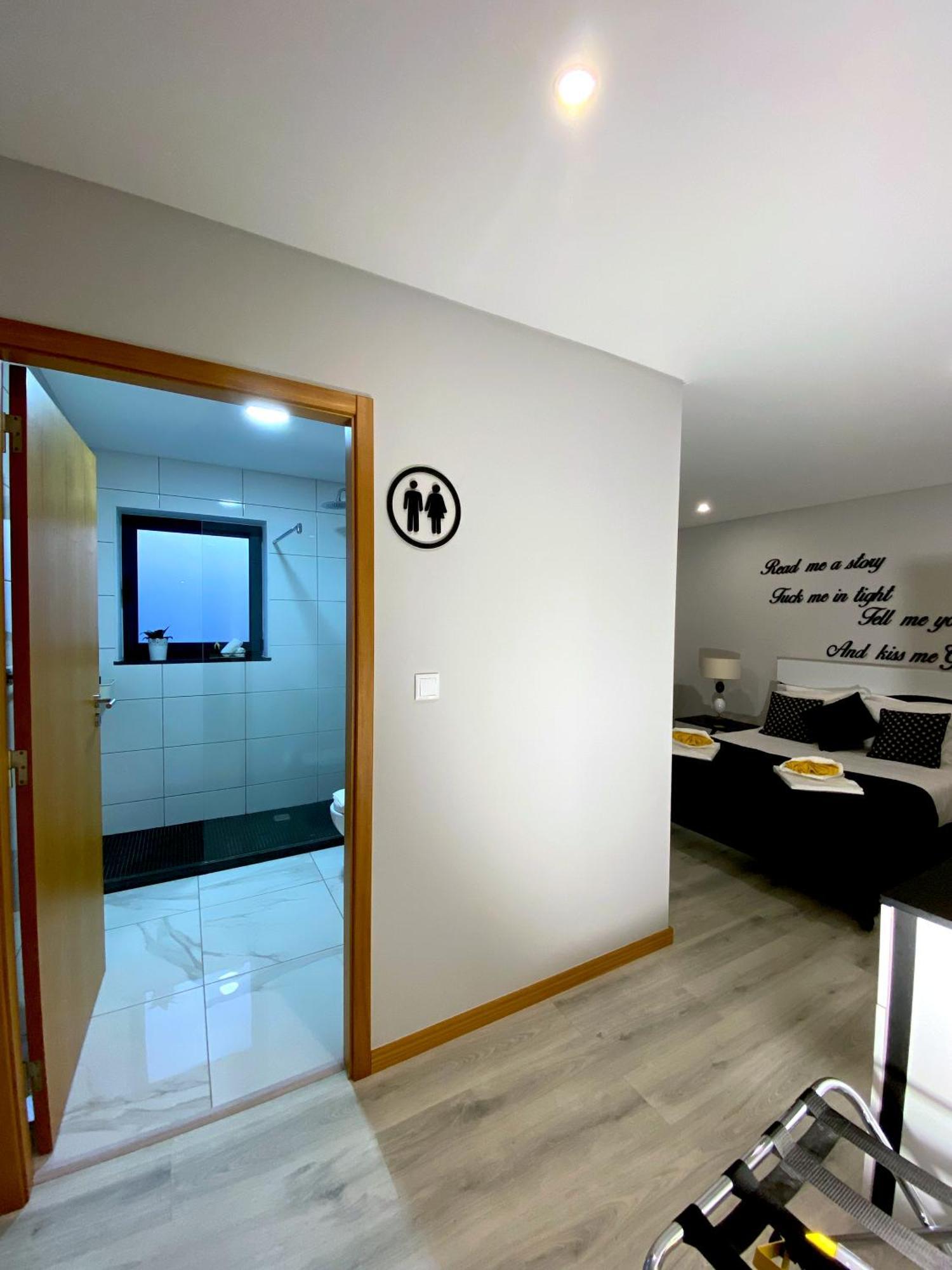 Ponta Delgada Iris House Al Azores מראה חיצוני תמונה
